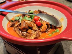 牛肉煲-鸽子侯·家宴·平价海鲜(绿地店)
