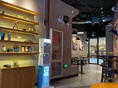 -THE ALLEY 鹿角巷(华润万象城店)