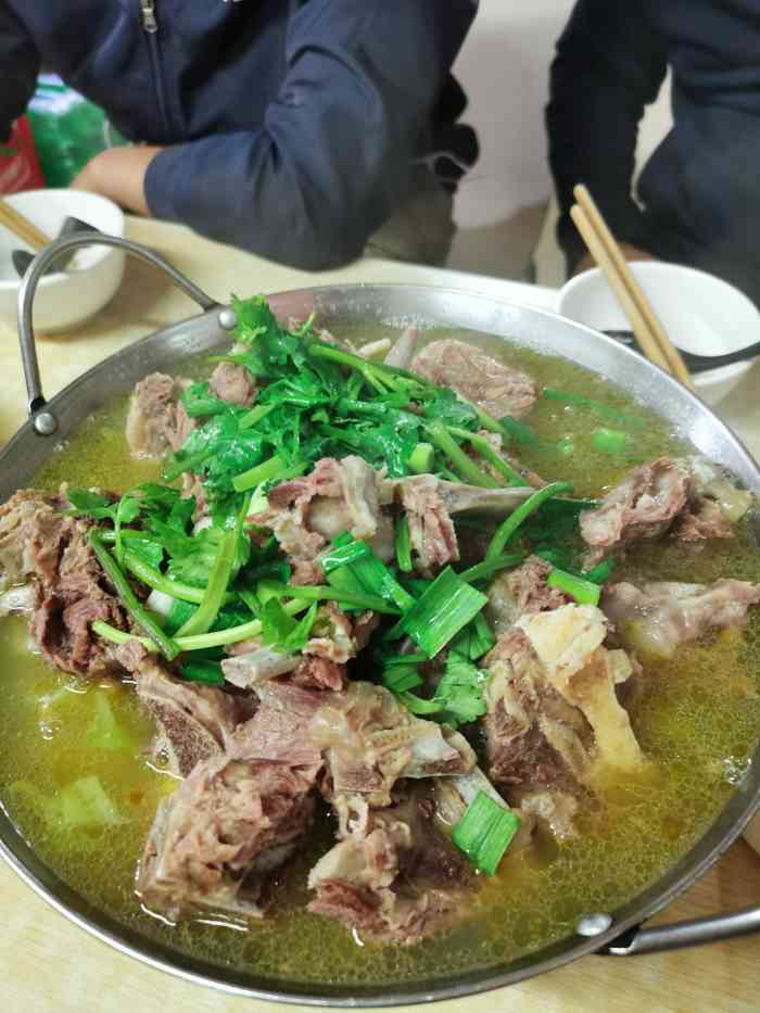 马店羊肉(长河西路店)-"门店看着不起眼,也谈不上所谓的装修掀开.