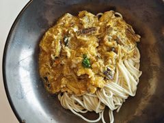 蟹黄拌面-RIVIERA 松鹤楼(外滩店)