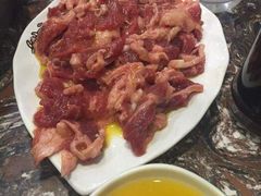 -啊美丽炭火烤肉(滑翔一店)