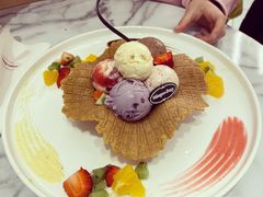 -哈根达斯(芳圆里店)
