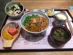 泡牛元气丼-鳗鳗的爱(远洋未来广场店)