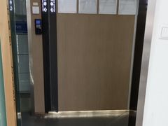-极光口腔·矫正种植修复(锦江店)