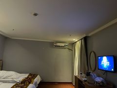 -格林豪泰快捷酒店(苏州太平镇高铁北站店)