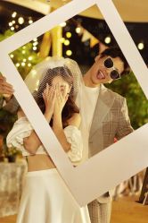 -雪中彩影婚纱摄影·微光艺术中心