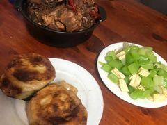 -宝瑞门钉肉饼店