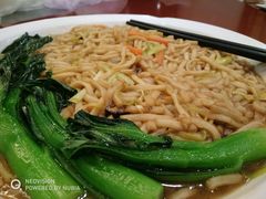 -御满江海鲜酒家(洛溪新城店)