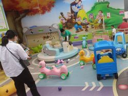 -孩子王(昆山招商花园城店)