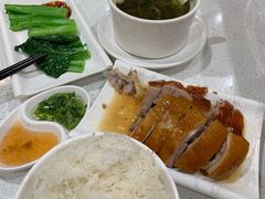 -香港新发烧腊茶餐厅(水围店)