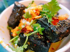 黑色经典臭豆腐-黑色经典臭豆腐·湖南特产(坡子街店)