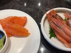 -川骄海鲜自助(王府井奥莱UP TOWN店原世界之花店)