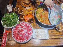 -快活林酸汤鱼鲜品火锅店(甲秀楼店)