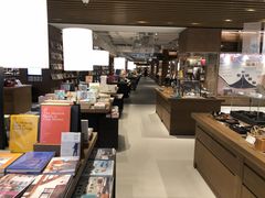 -茑屋书店(天目里店)