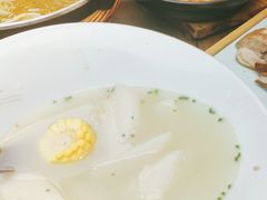 -有红鸡毛店·川菜(建设路店)