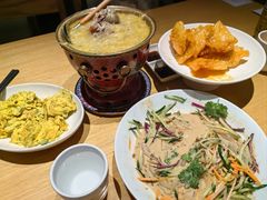 -关东小磨东北菜(上海长风大悦城店)