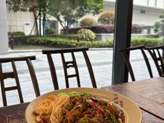 -方铲铲·成都板凳面(滨江银泰店)