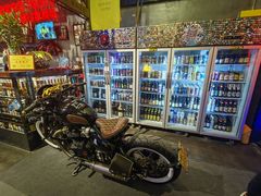 -阿拉道世界精酿啤酒坊(逸翠·尚府店)