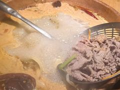 -洱火云南酸菜牛肉火锅(石景山当代商城店)