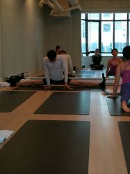 -无界瑜伽普拉提