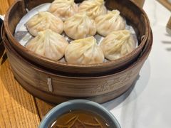 -馋三尺蟹粉小笼(人民广场店)