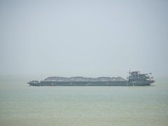-巴陵广场