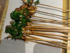 -街角等你.大连海鲜烧烤.经典铁板海鲜串(西安路店)