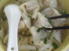 -周震馄饨