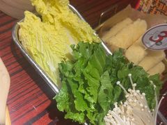 -沙胆彪炭炉牛杂煲(上海日月光广场店)