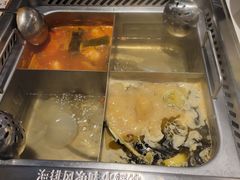 -海底捞火锅(长宁路龙之梦店)
