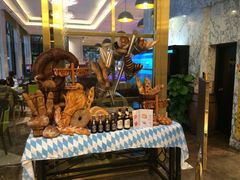 -棕榈阁·巴西烤肉海鲜自助餐厅(中州皇冠假日酒店)