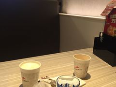 -必胜客(武汉欢乐谷店)
