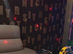 -欢乐驿站量贩式KTV(西丽店)