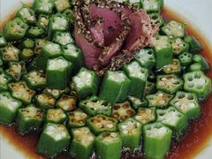 黑椒牛肉拼秋葵-将相和·海鲜蒸饺大连菜