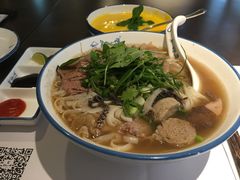 -美奈小馆·越南料理(中航城君尚购物中心店)