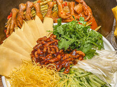 -山河屯铁锅炖·非遗东北菜(南山店)