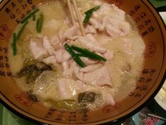 酸菜鱼-翡冷翠创意中国菜(千峰南路店)