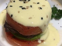 芝士瀑布番茄牛肉堡-So Lounge索兰至餐厅(蓝色港湾店)