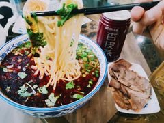 -吾穆勒蓬灰牛肉面·清真(北滨河中路店)