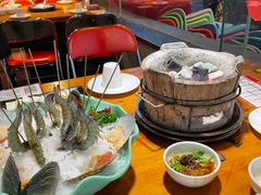 -捞围鲜·港式打边炉(海阳路店)