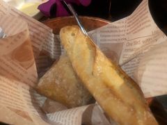 餐前面包-YUE·6·西式融合餐厅(外滩六号店)
