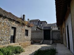-清风小镇闯关东影视基地