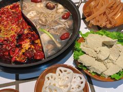 -贰回巷火锅馆(钟楼店)