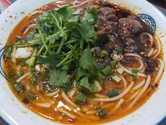 合川正宗红烧羊肉米粉-袁妈红豆汤(重庆总店)