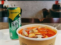 -何记花甲(卓悦汇旗舰店)