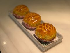 酥皮水牛奶菠萝包-陶陶居酒家(解放北路店)