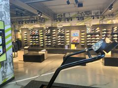 -NIKE品牌体验店(南京东路店)