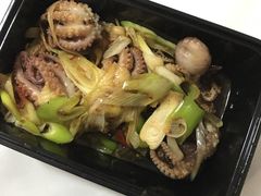 -臻鲜燕海鲜融合餐厅(金陵style店)
