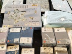 -广州周大福金融中心