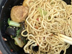 -全家便利店(秀沿路店)
